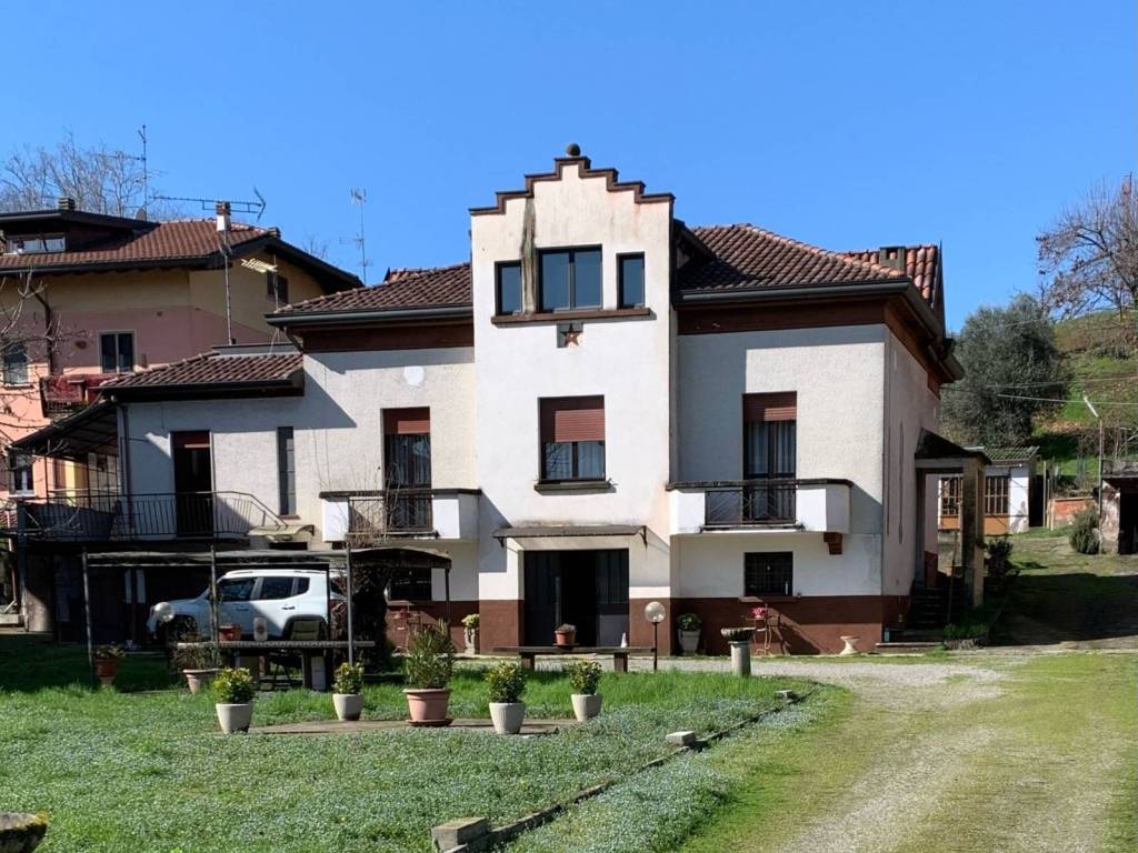 Villa a Oleggio - Foto 2