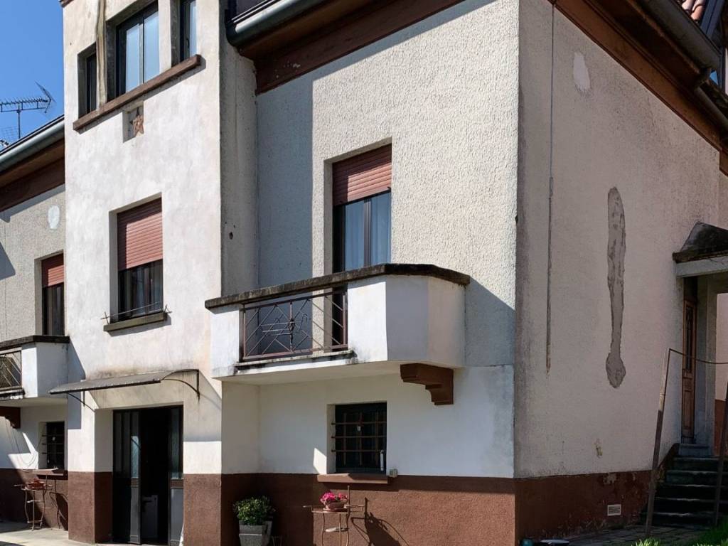 Villa a Oleggio - Foto 5