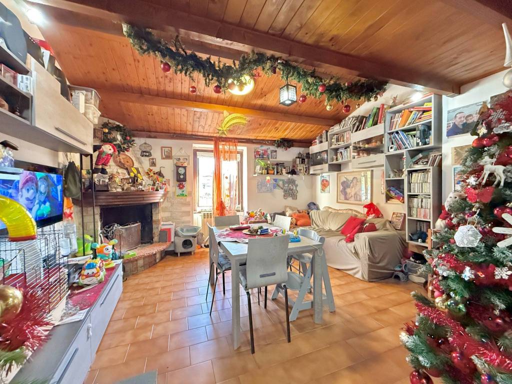 Appartamento a Endine gaiano in Via Madonna - Foto 3