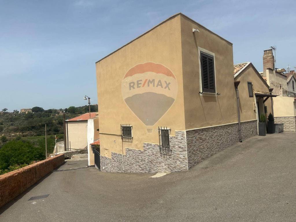Appartamento a Ferrandina in via Francesco Nullo, 120 - Foto 2