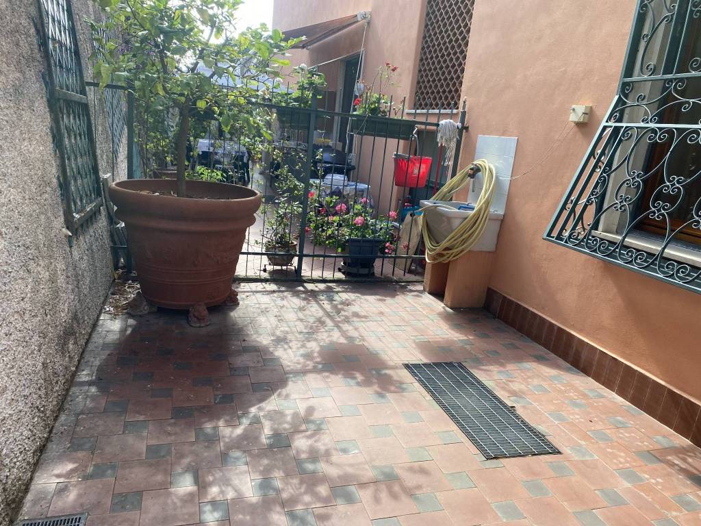Appartamento a Spotorno in Via alla Torre, 26 - Foto 2
