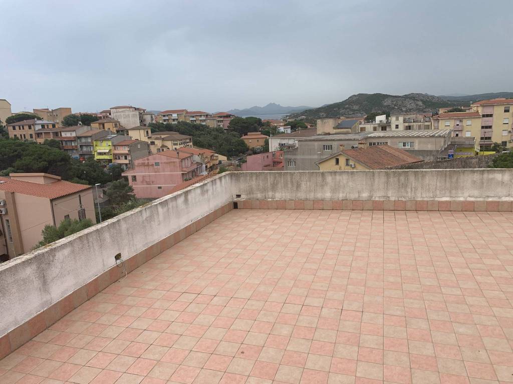 Attico / mansarda a La maddalena in Via Ugo La Malfa - Foto 4