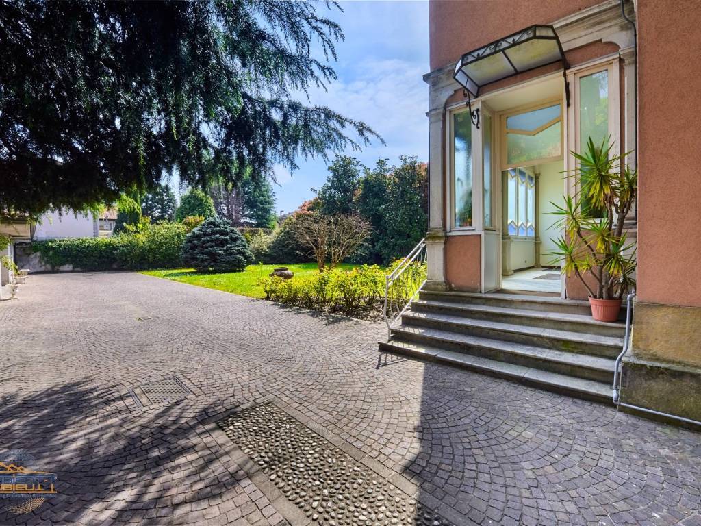 Villa a Osnago in Via Trento, 13 - Foto 2