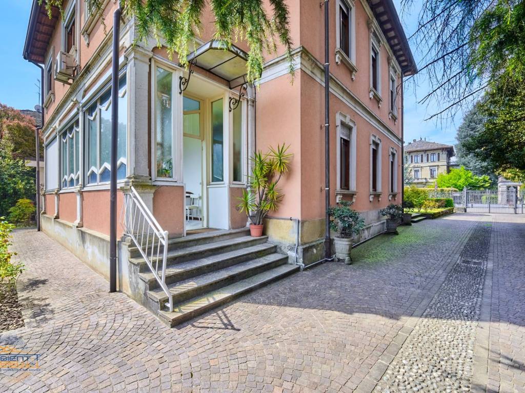 Villa a Osnago in Via Trento, 13 - Foto 3