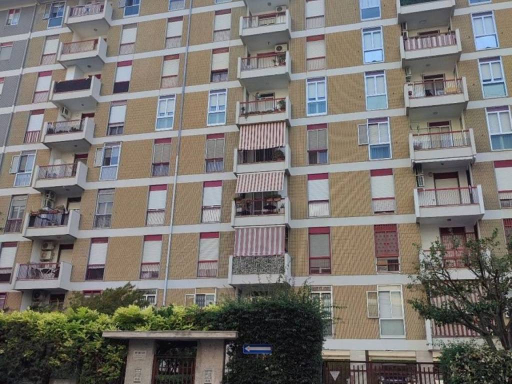 Appartamento a Bari in Via Ciusa Riccardo, 3 - Foto 2