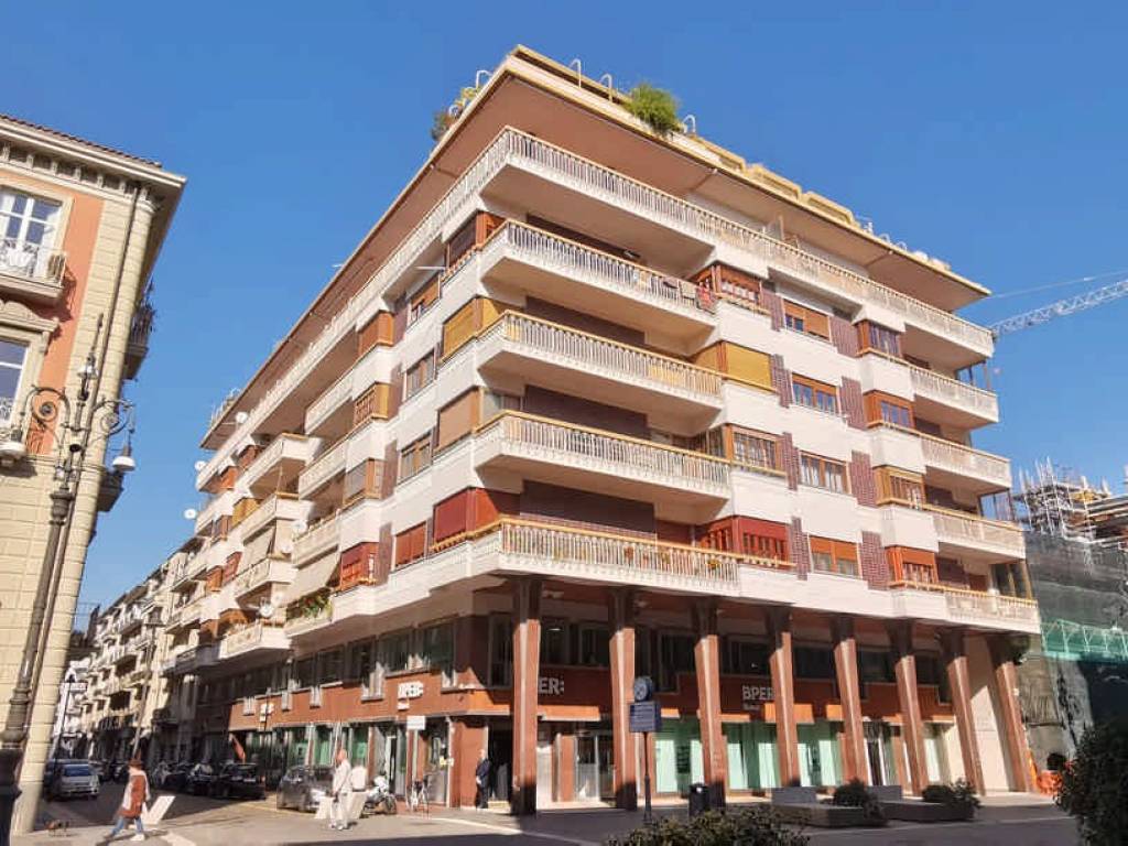 Appartamento a Avellino in Via Dante Alighieri, 16 - Foto 3