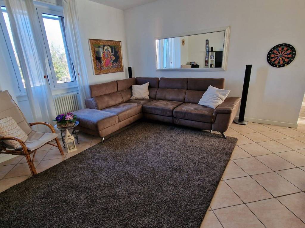 Casa indipendente a Cantù in Corso Unità d'Italia, 28 - Foto 5