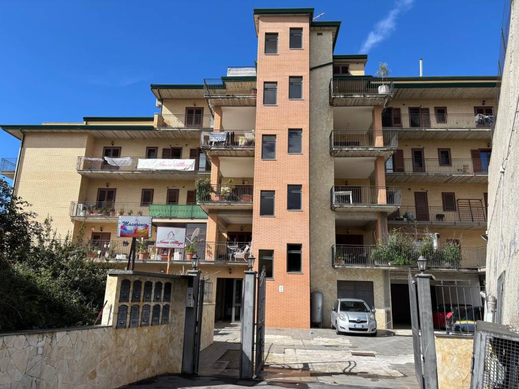 Appartamento a Gravina di catania in Via Pigno de Marco - Foto 2