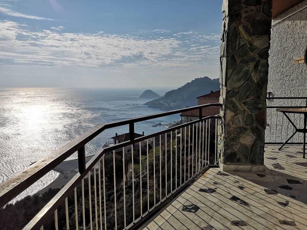 Appartamento a Bergeggi in Via 25 Aprile - Foto 2