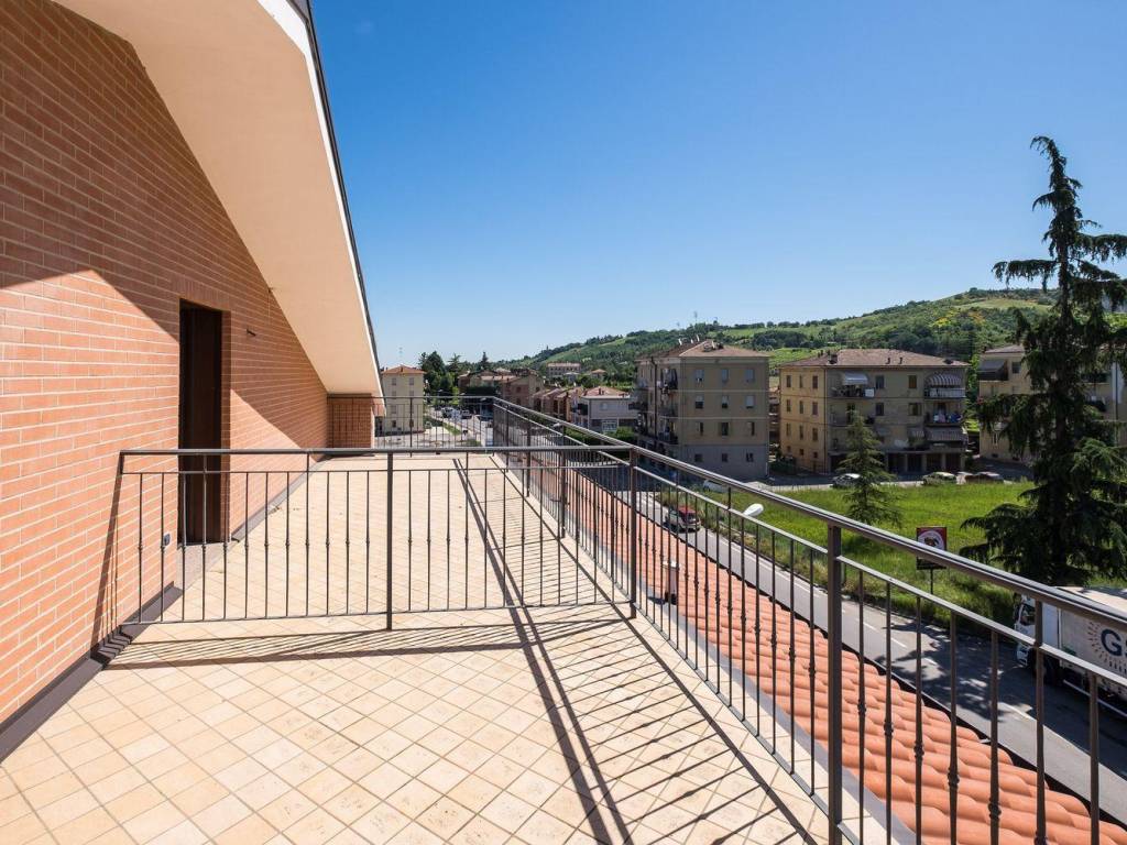 Attico / mansarda a Savignano sul panaro in Via Claudia - Foto 3