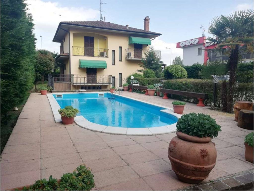 Villa a Sordio - Foto 2