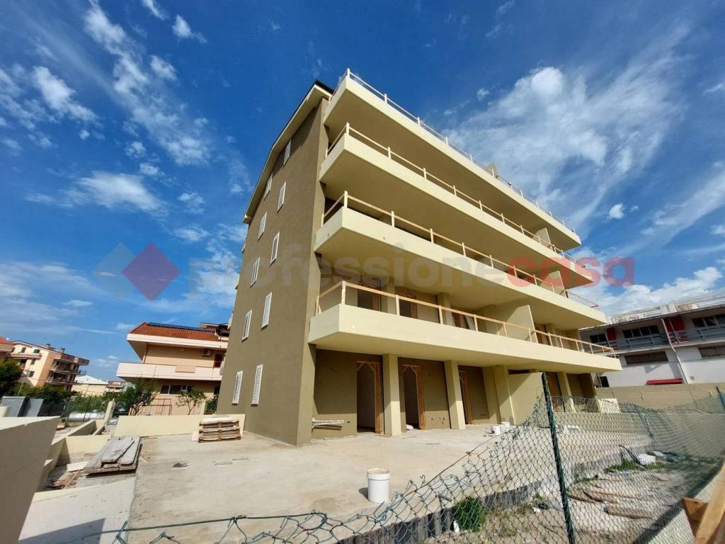 Appartamento a Tortoreto in Via Raffaello Sanzio, snc - Foto 3