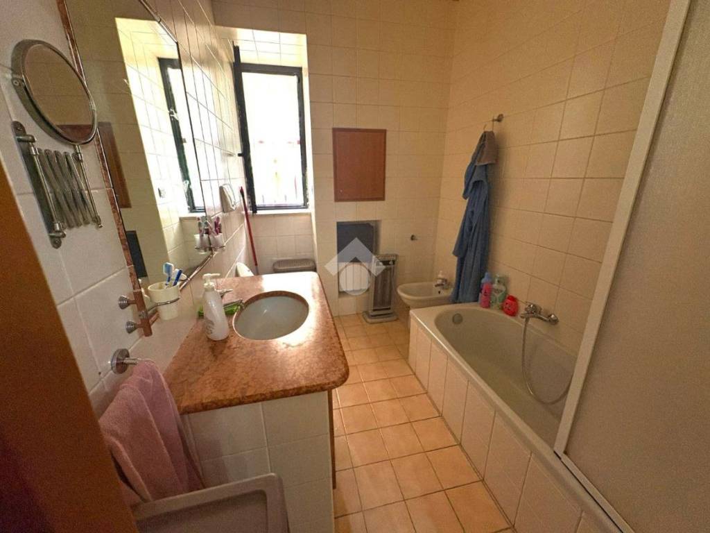 Appartamento a Napoli in Via Aquileia, 51 - Foto 3