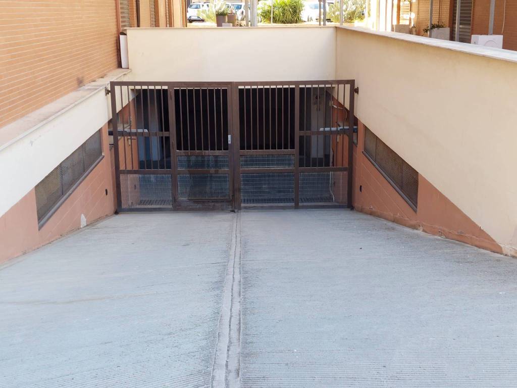 Box / garage a Foggia in Viale Fortore, 11 - Foto 2