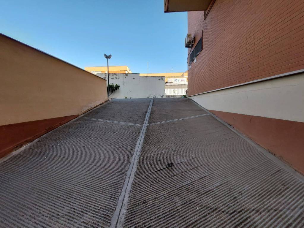 Box / garage a Foggia in Viale Fortore, 11 - Foto 5
