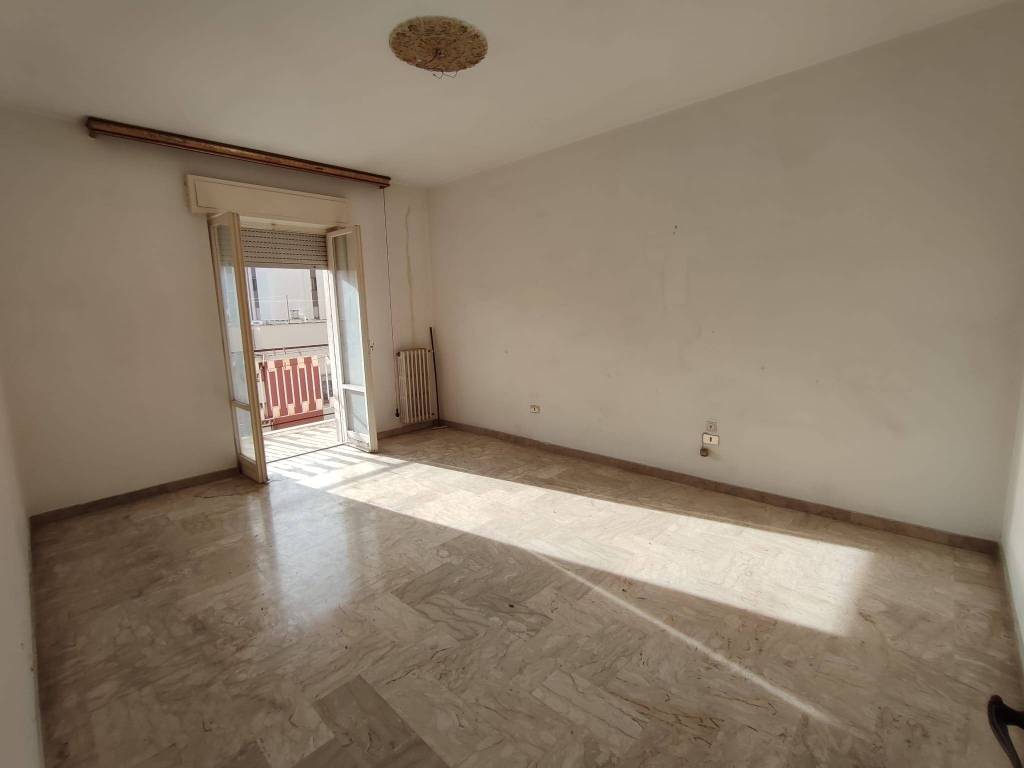 Appartamento a Brindisi in Via Cappuccini, 60 - Foto 2