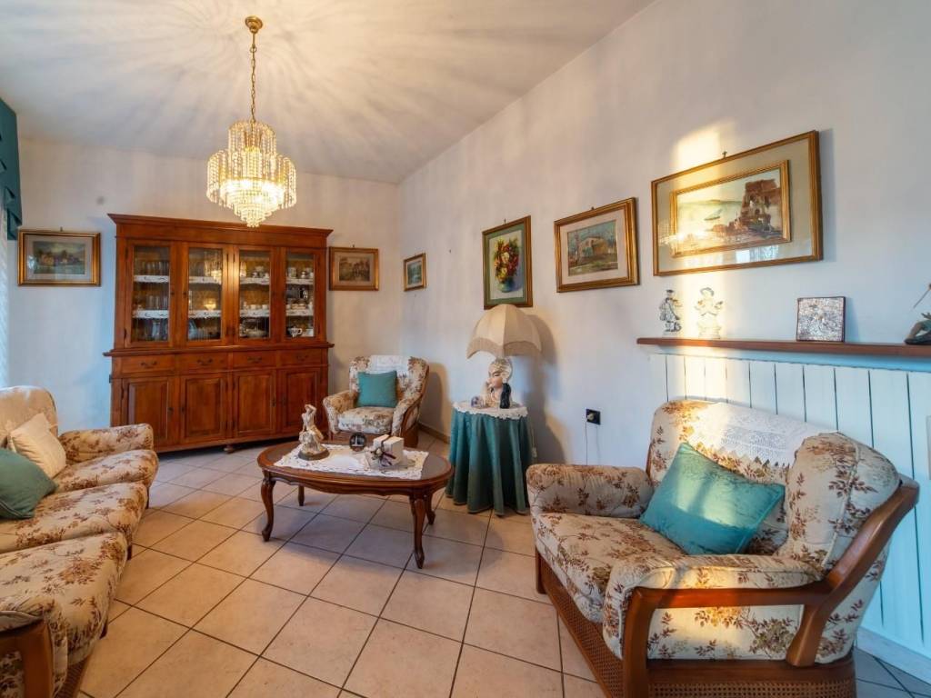 Villa a Vecchiano in Viale dei Pini, 223 - Foto 5