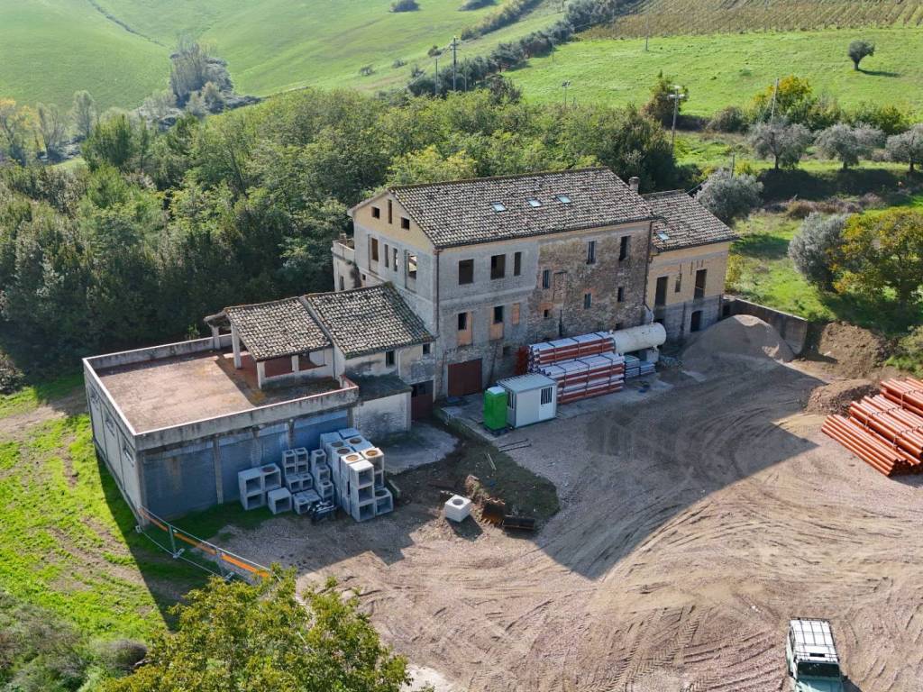 Rustico / casale a Acquaviva picena in Via Madonna delle Piane - Foto 2
