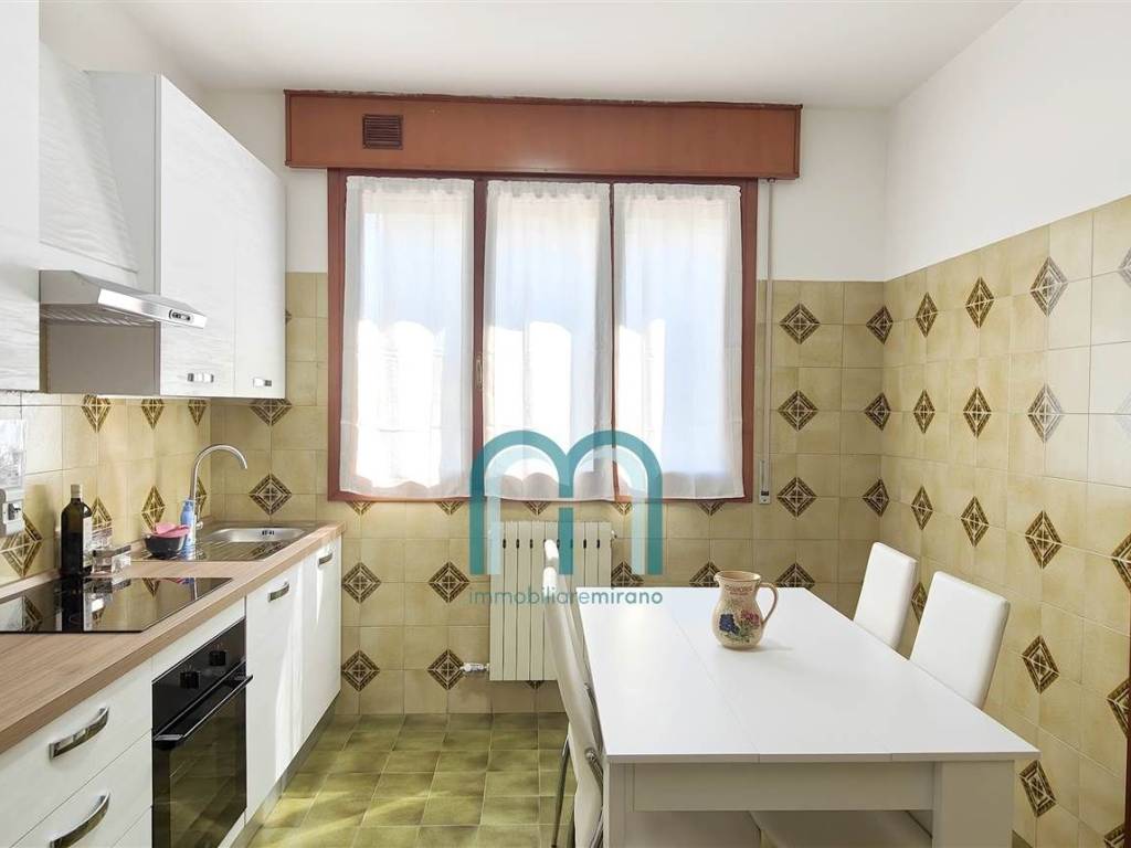 Appartamento a Mirano in VIA BATTISTI, 24 - Foto 5
