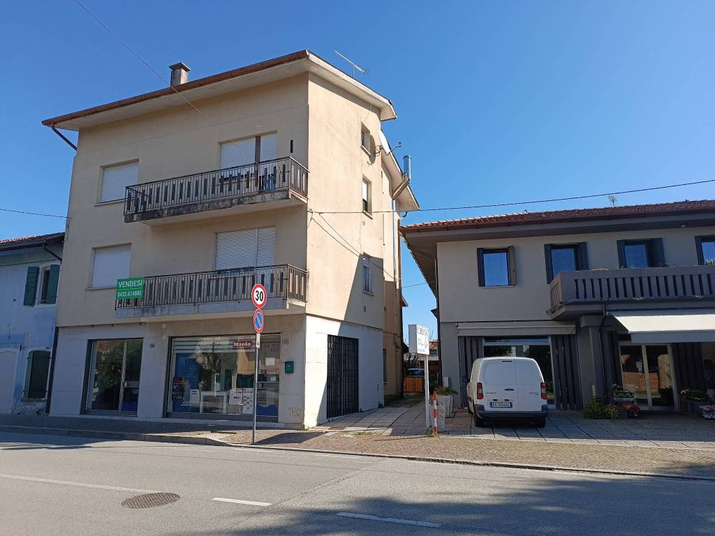 Appartamento a San giovanni al natisone in Via Roma, 28 - Foto 2