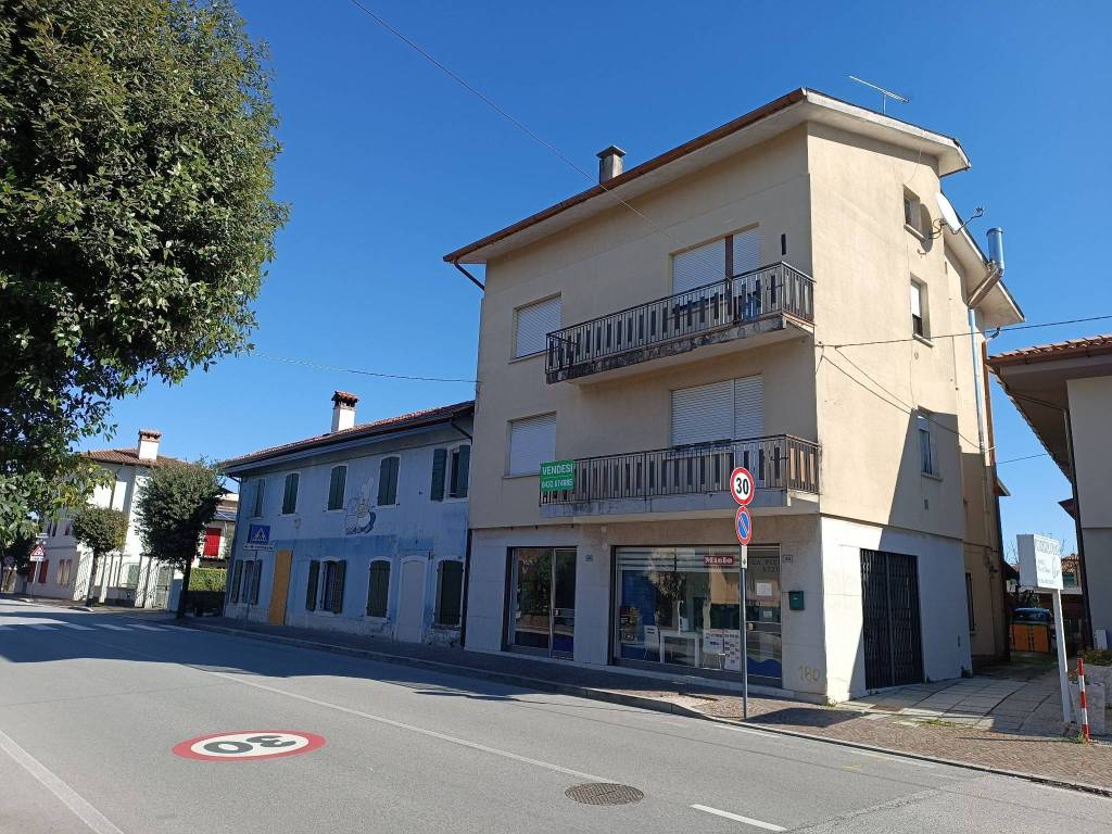 Appartamento a San giovanni al natisone in Via Roma, 28 - Foto 3