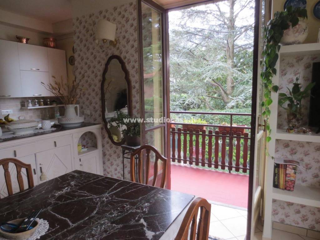 Appartamento a Canzo - Foto 3