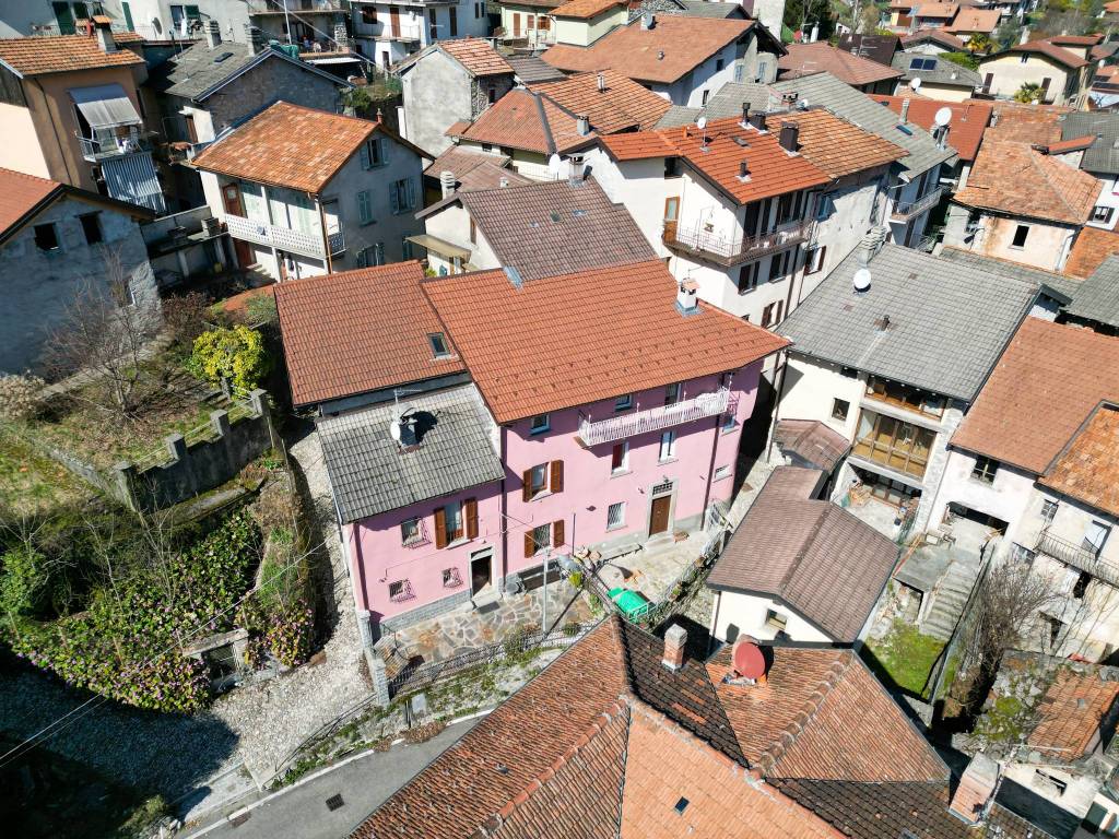 Casa indipendente a Cerano d'intelvi in via grazioso rivolta, 10 - Foto 2