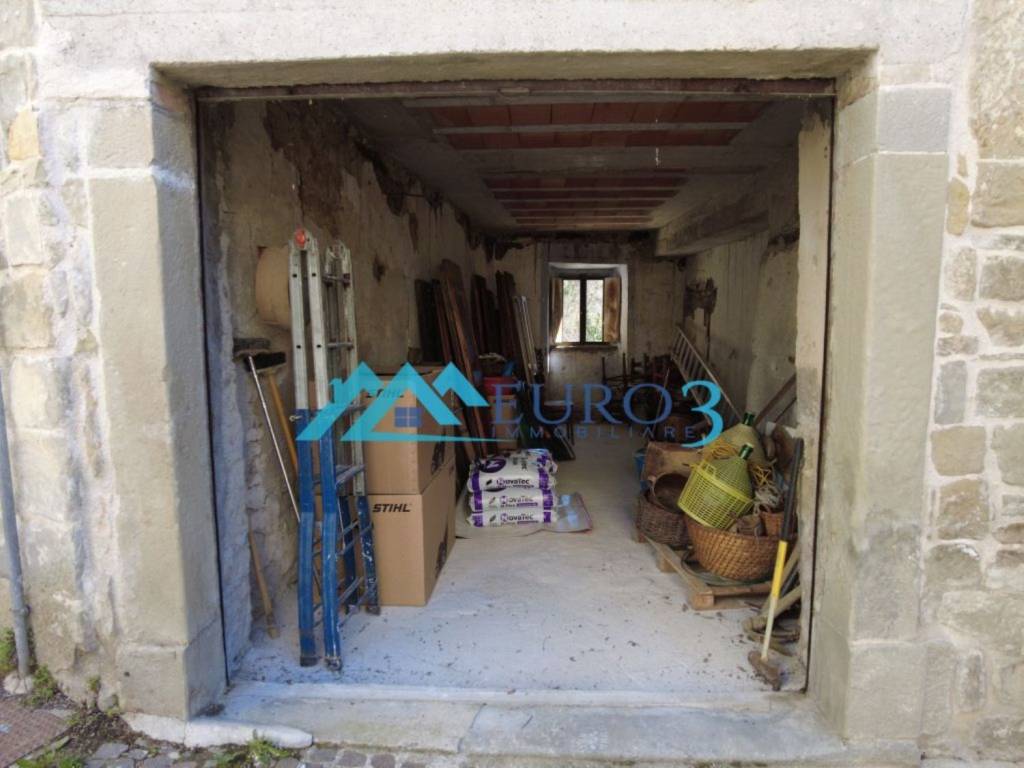 Villa a Montegallo in Frazione piano s.n.c - Foto 2