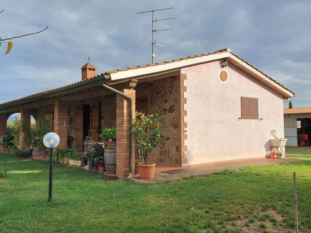 Villa a Gavorrano in Strada Provinciale Castellaccia - Foto 3