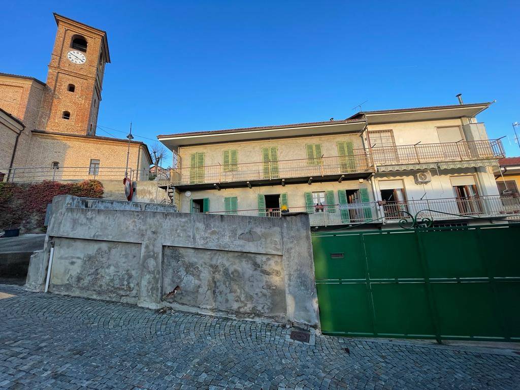 Villa a Baldissero d'alba in Via 25 Aprile, 21 - Foto 4