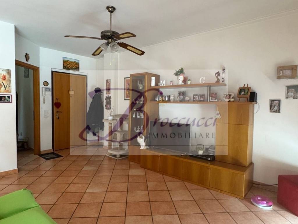 Appartamento a Bisuschio - Foto 2