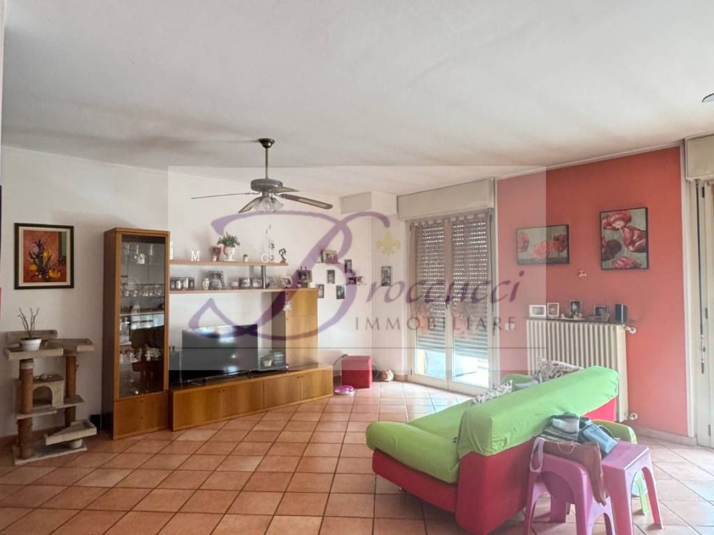 Appartamento a Bisuschio - Foto 4