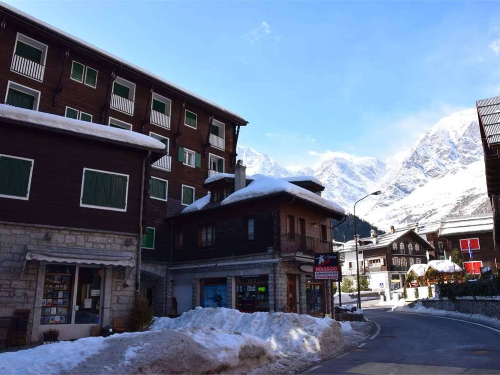 Appartamento a Macugnaga in Via Monte Rosa, 112A - Foto 3
