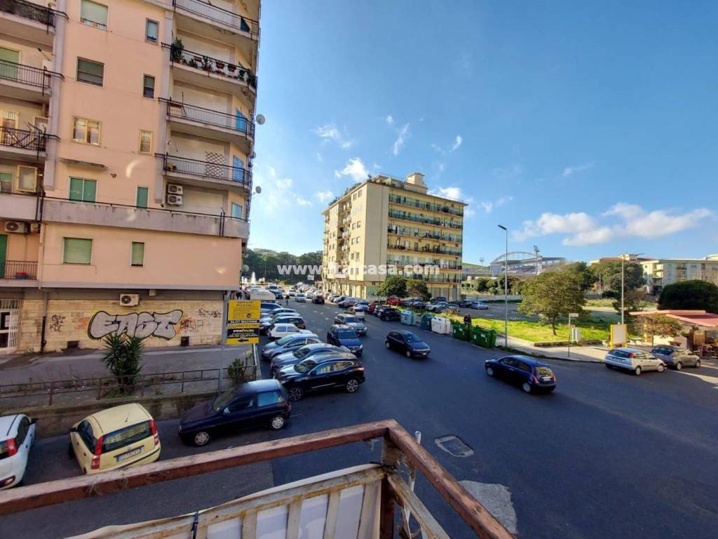 Appartamento a Crotone in Via Alessandro Manzoni - Foto 4