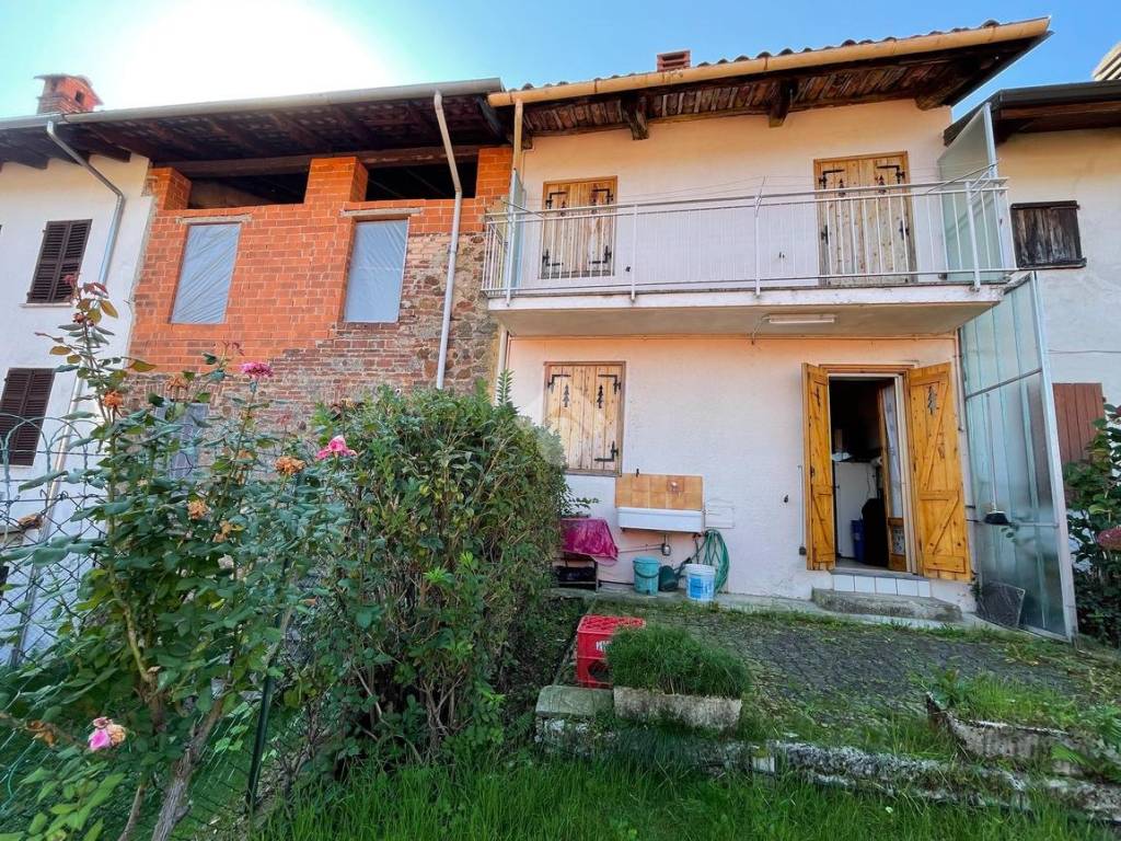 Casa indipendente a Pettinengo in Via E. Sartori, 26 - Foto 3