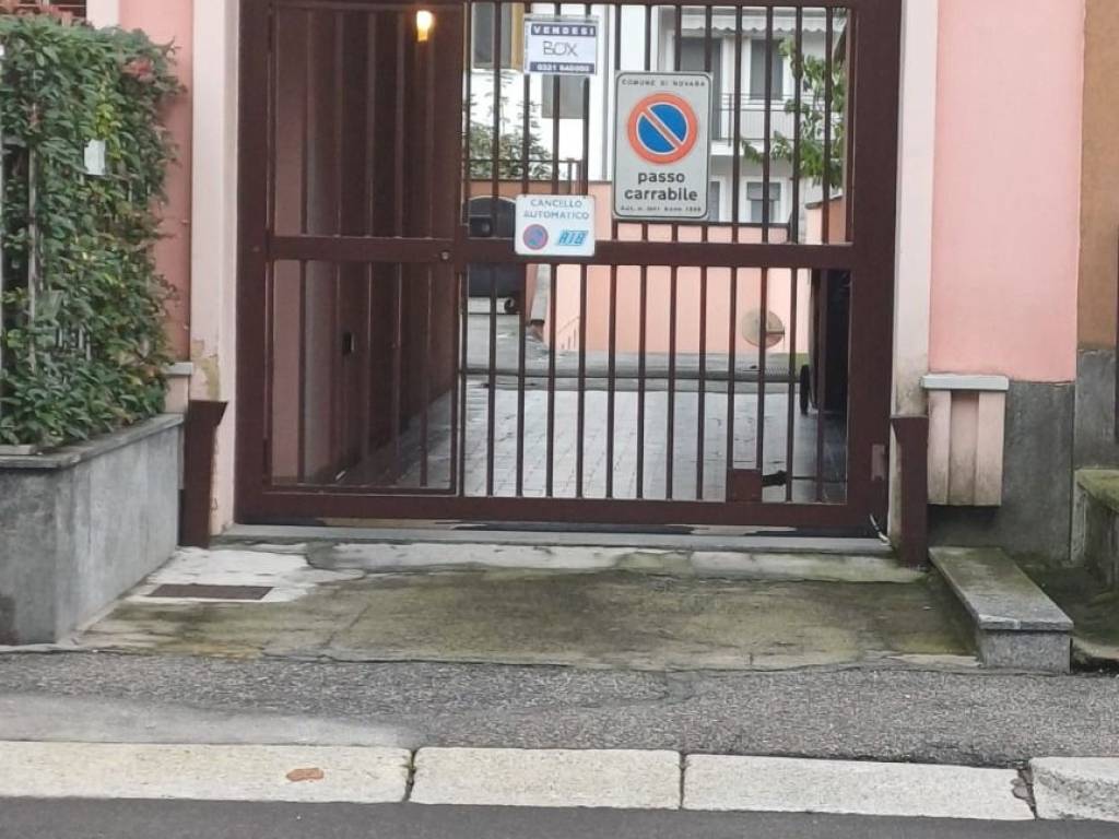 Box / garage a Novara in Via Piave, 25 - Foto 2
