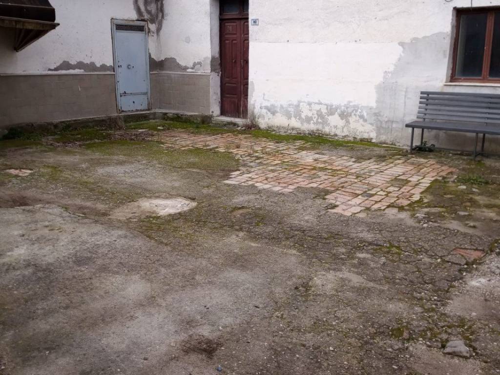 Casa indipendente a Benevento in Contrada Torre Alfieri - Foto 4