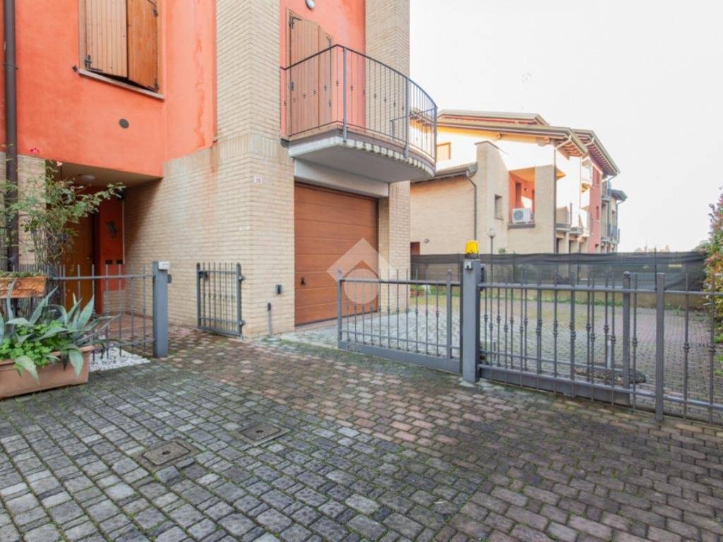 Villetta a schiera a Correggio in Via Lelio Orsi, 16 - Foto 2