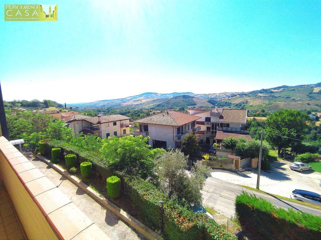 Appartamento a Teramo in Via Ferdinando Ranalli, 4 - Foto 5