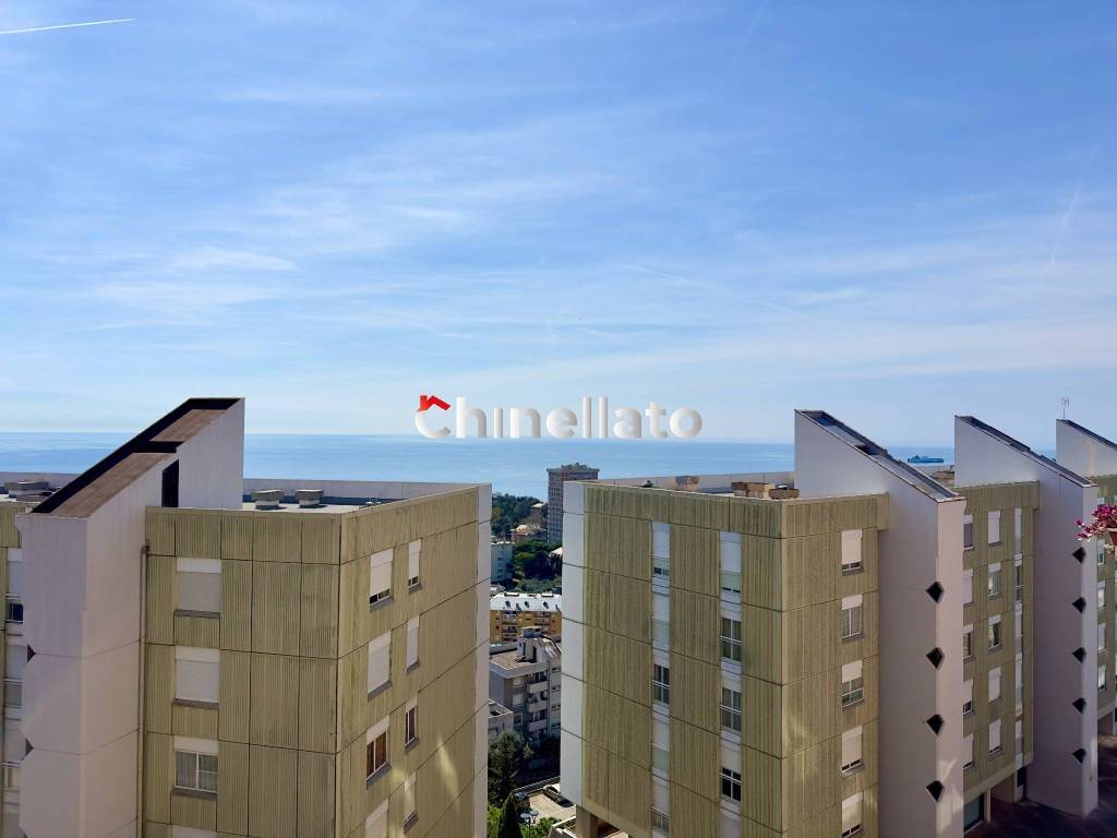 Appartamento a Genova in Via degli Iris, 15 - Foto 2
