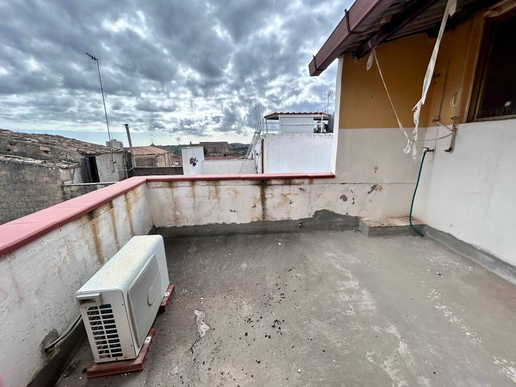 Casa indipendente a Noto in Corso Vittorio Emanuele - Foto 2