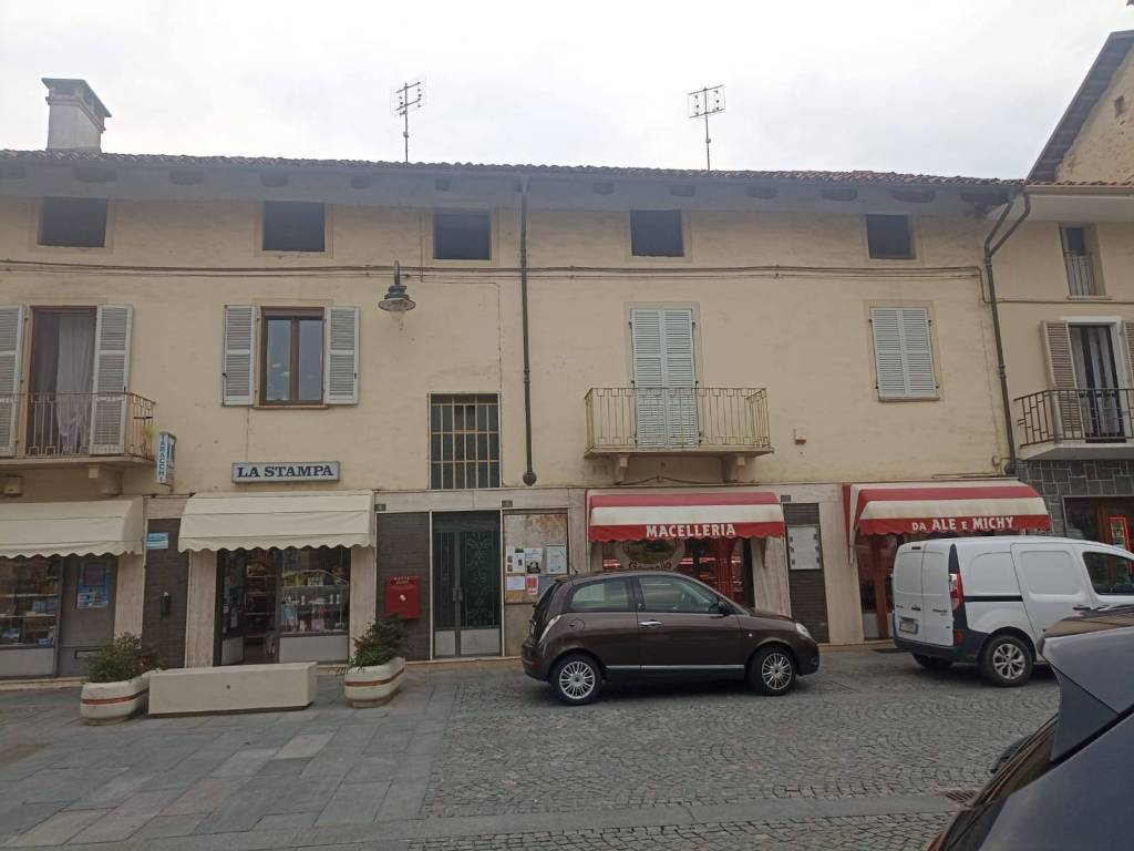 Appartamento a Scarnafigi in Piazza Vittorio Emanuele, 9 - Foto 2