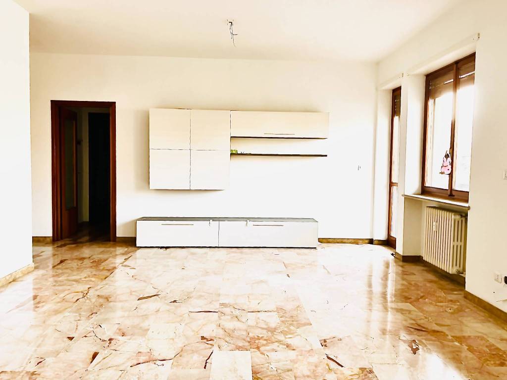 Appartamento a Biella in Piazza Adua - Foto 3