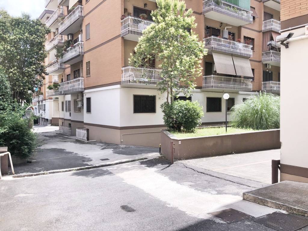 Appartamento a Roma in Via Val Maira, 75 - Foto 2