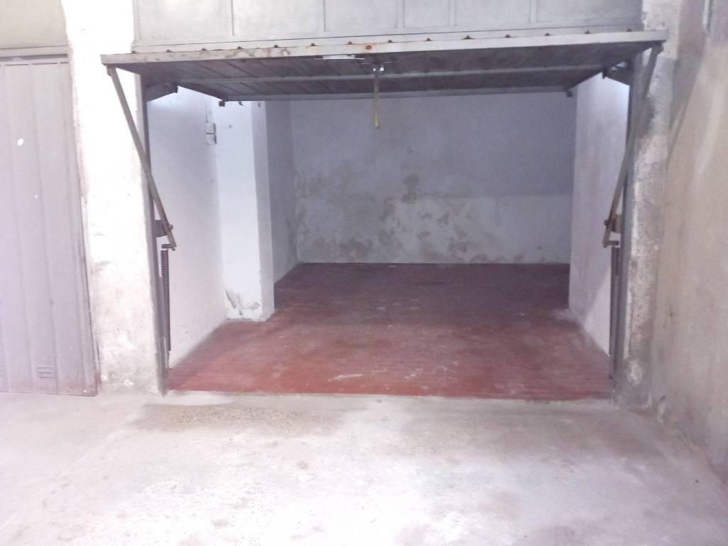Box / garage a Asti in Via Duca degli Abruzzi - Foto 4