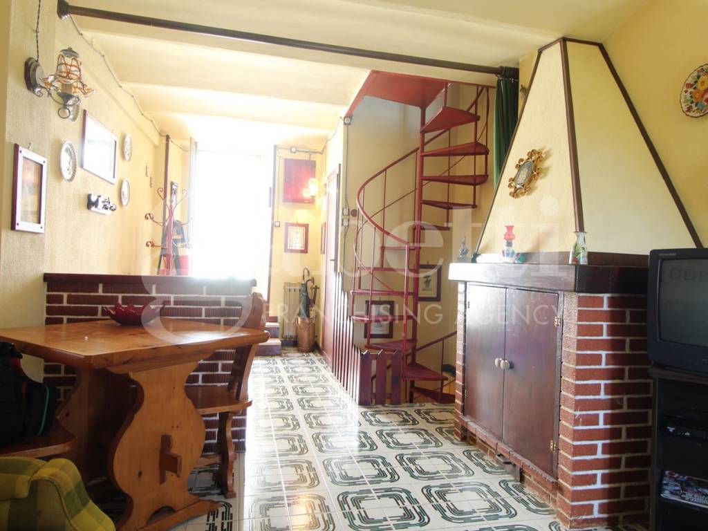 Casa indipendente a Castel di sangro in Via Delle Aie , 14 - Foto 3