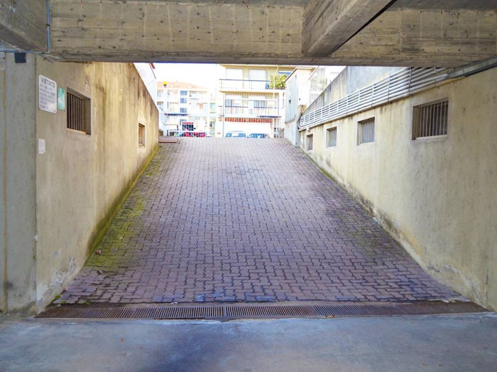 Box / garage a Biella in Via Tancredi Galimberti, 3 - Foto 4