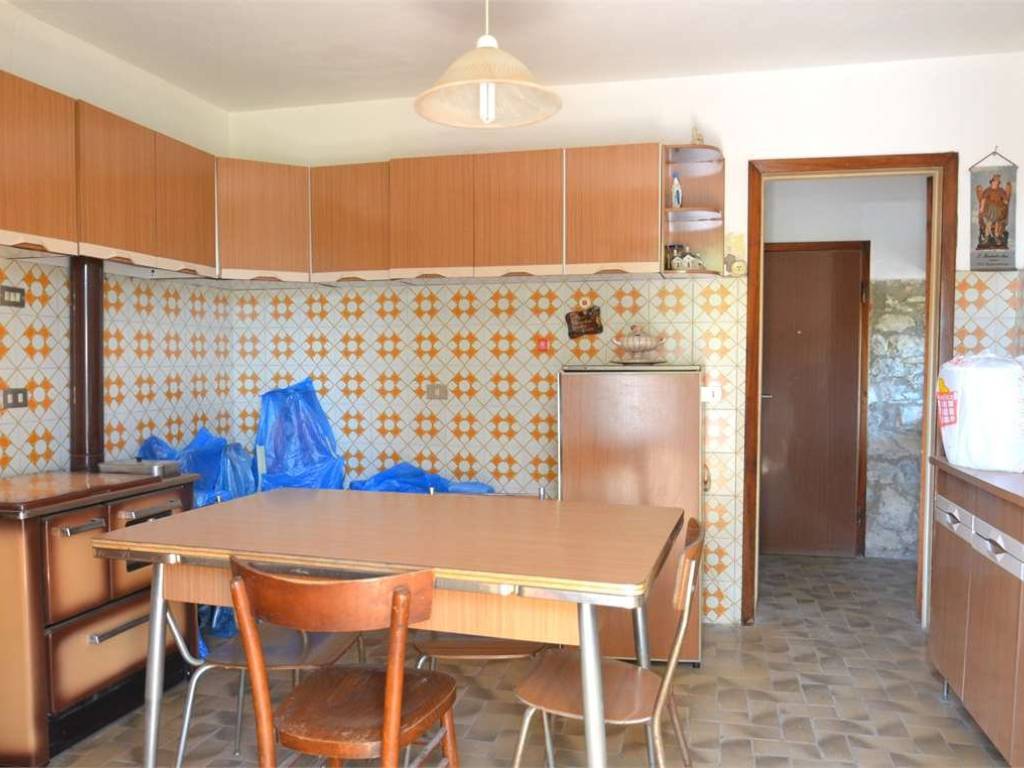 Appartamento a Monsummano terme in Via Montevettolini Cantagrillo - Foto 2