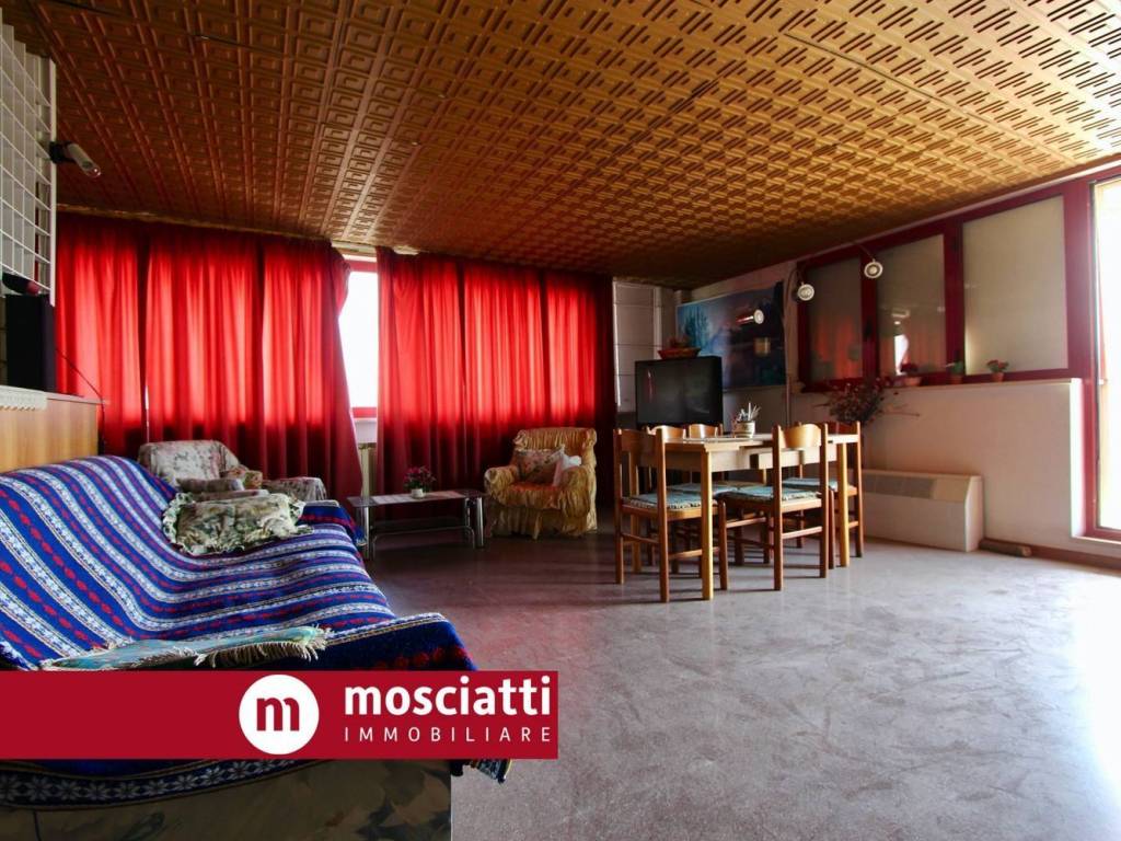 Attico / mansarda a Matelica in Alessandro Manzoni - Foto 5