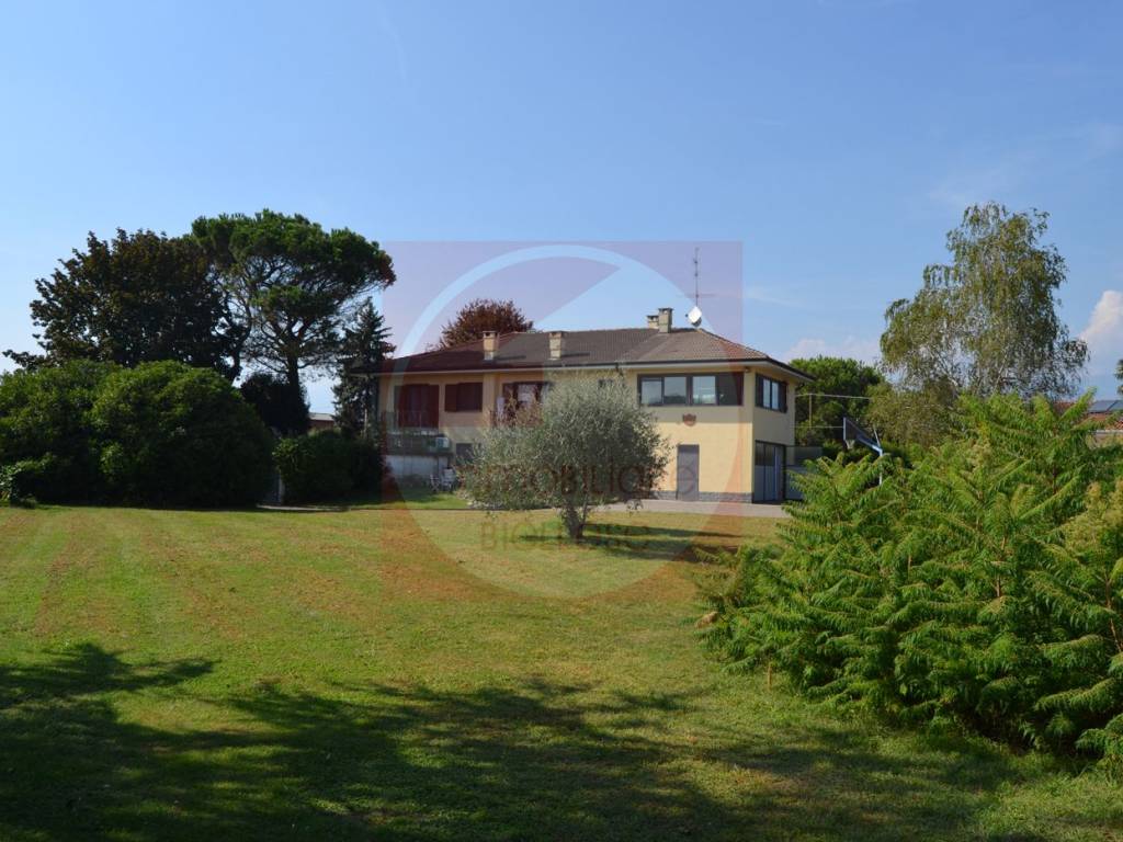 Villa a Cossato in Via Giovanni Amendola, 555 - Foto 5